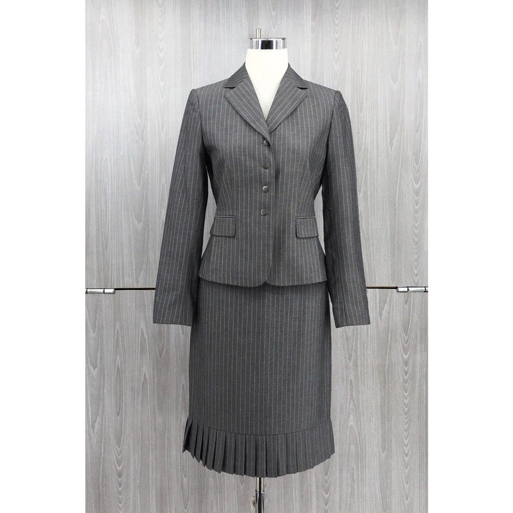 Tahari Women's 2 Piece Set Skirt Suit Size 4